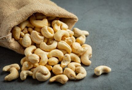 Cashew/முந்திரி W 240